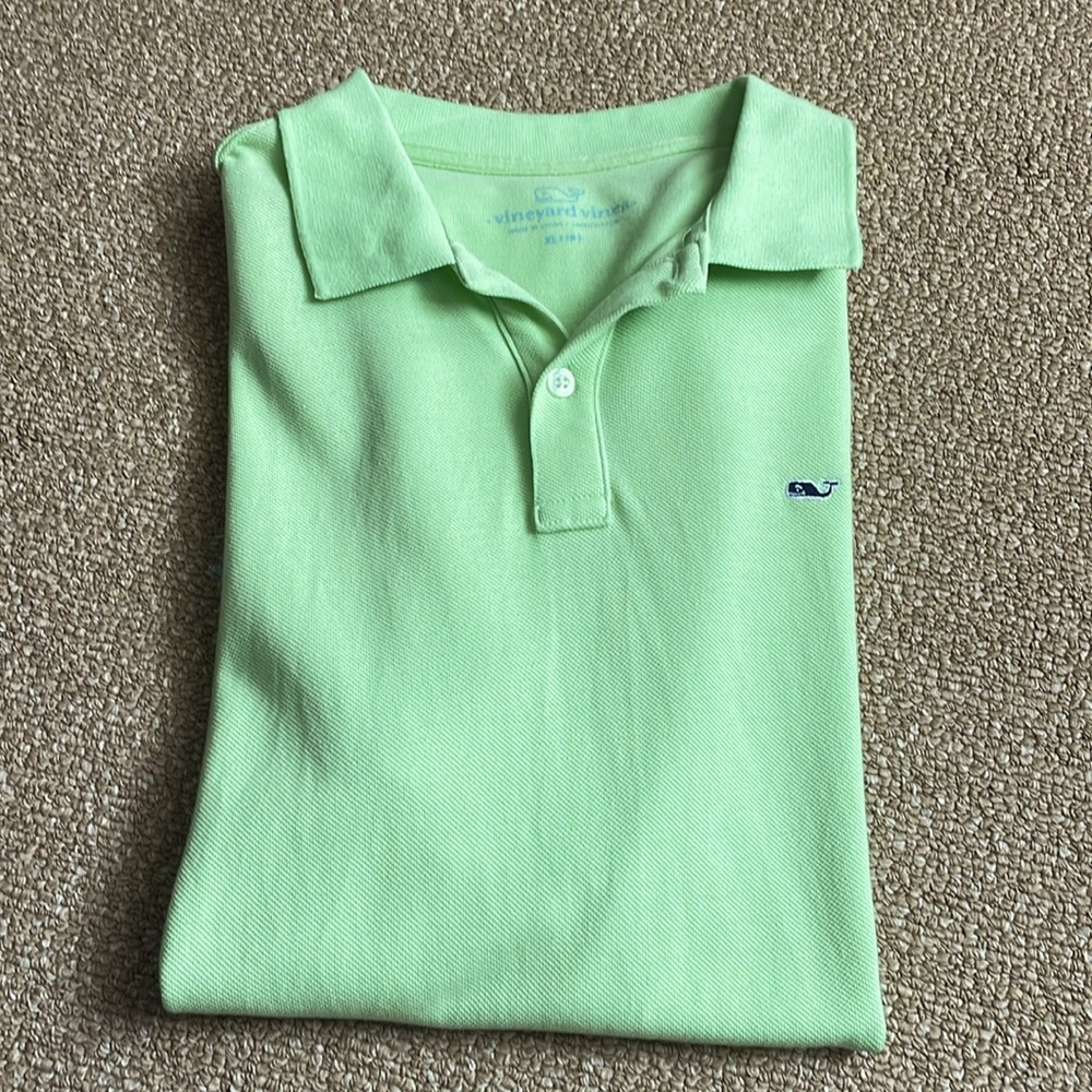 Boys Vineyard Vines polo new without tags size xl/18 lime green